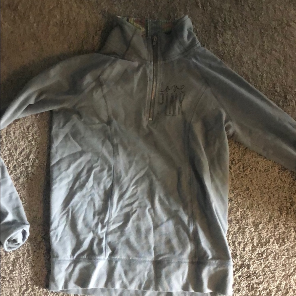 Grey pullover